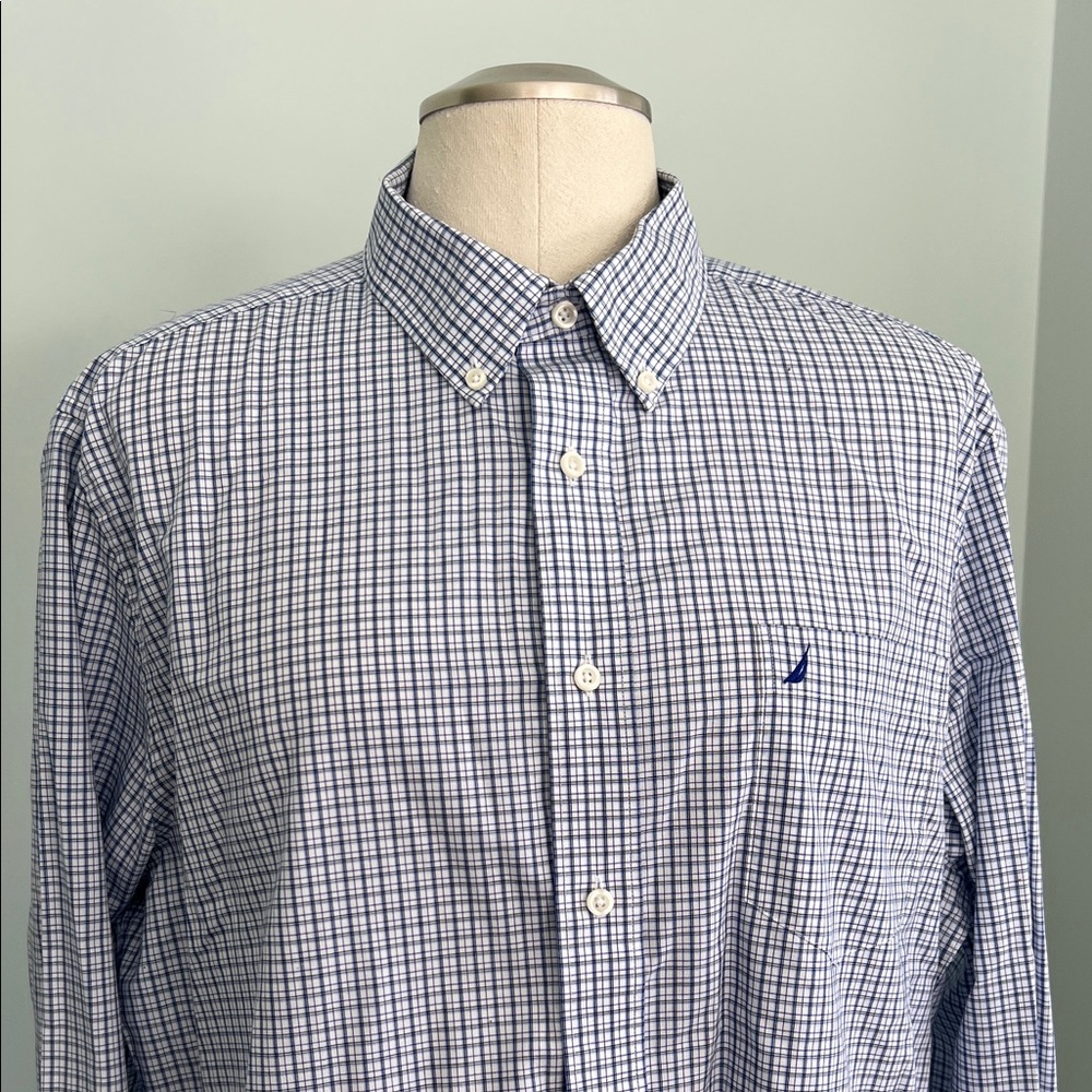 Nautica Men's Navy and White Check Classic Fit Long Sleeve Button Down Cotton XL